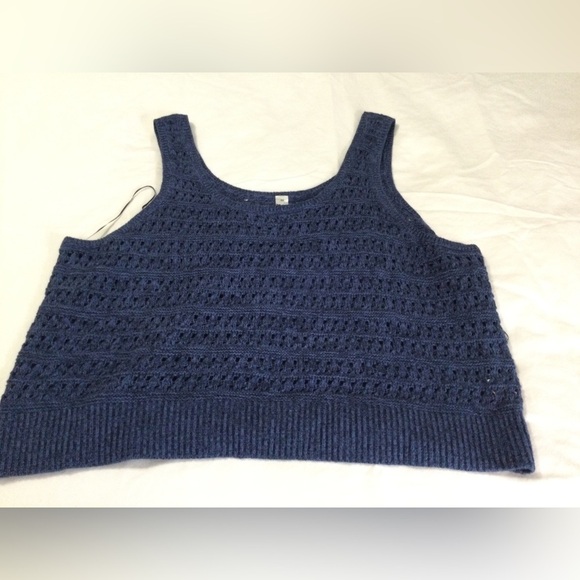 Old Navy Cropped Knit Sweater Navy Scoop Neck Tank Top Size 3X NWOT - Picture 1 of 5